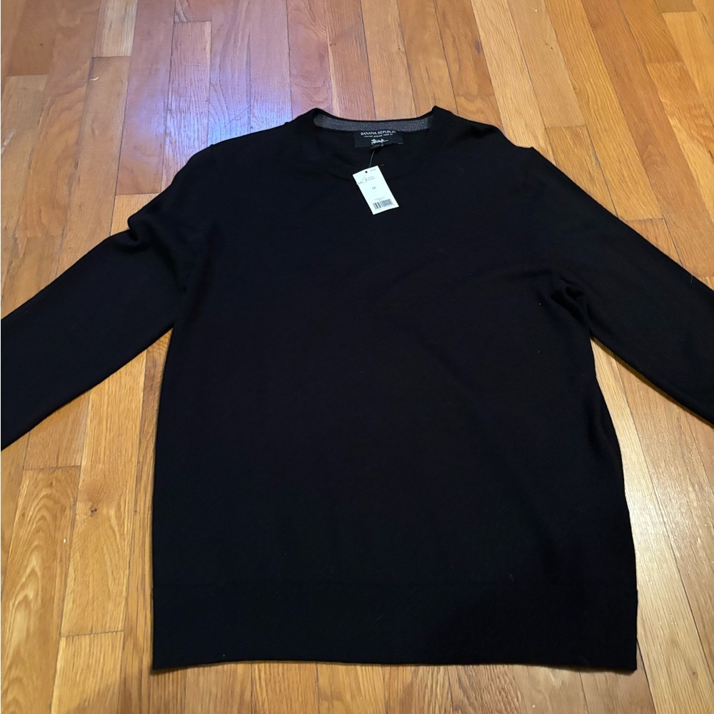 Banana RepublicBlack Crewneck Sweater